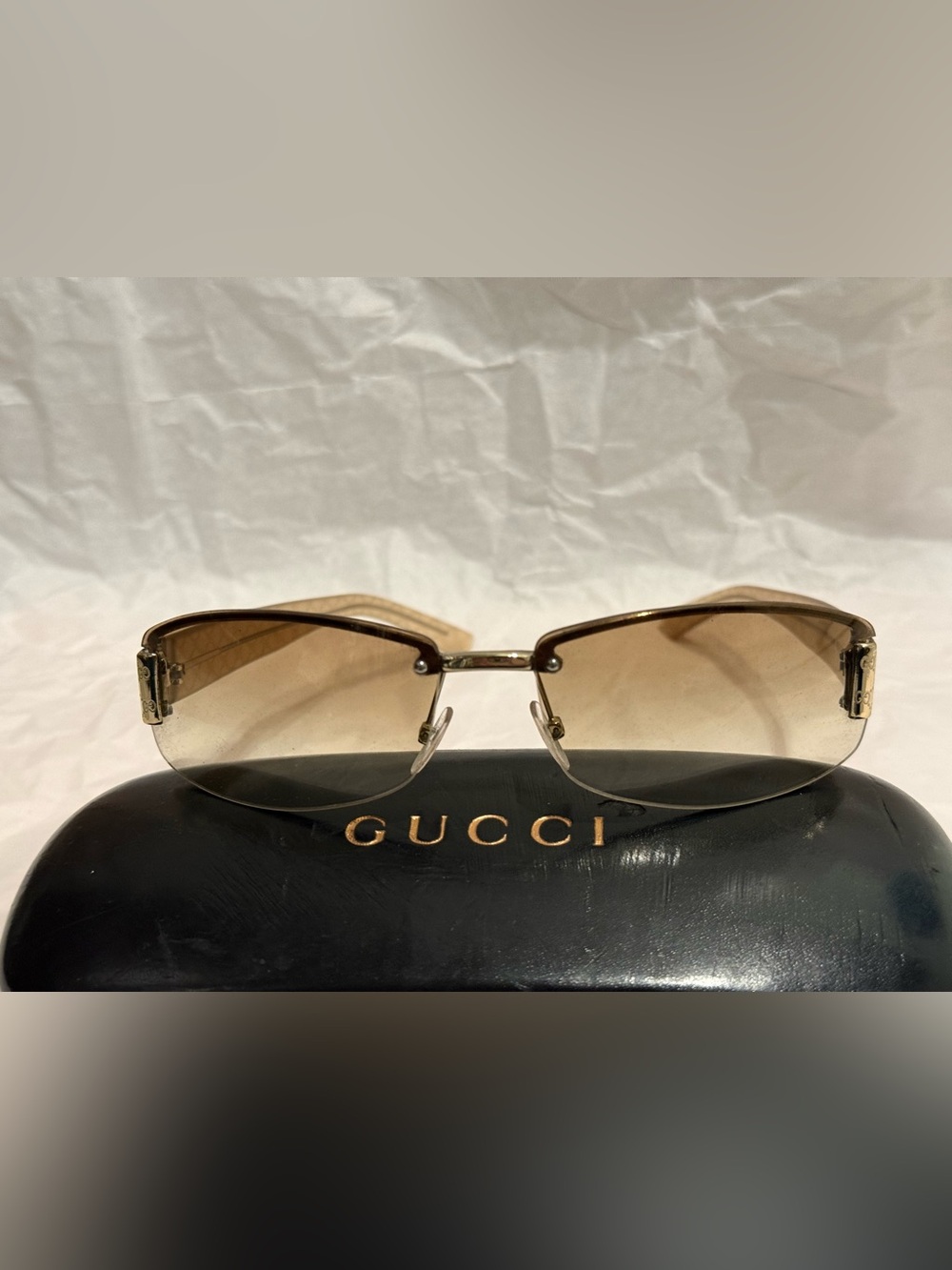 Brown Gucci sunglasses - Picture 11 of 13